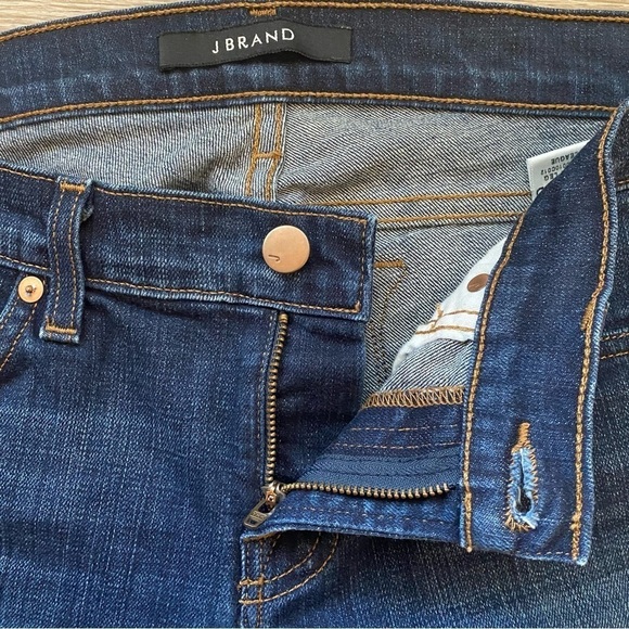 J Brand Skinny Leg Jeans in League Medium/Dark Wash Size 29 - Picture 6 of 11